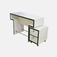 Маникюрный стол Квадро без тумбы