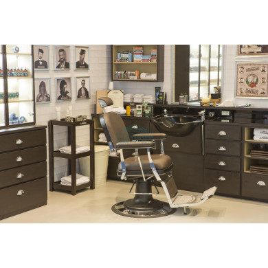 Мужское парикмахерское кресло ZERBINI 1906